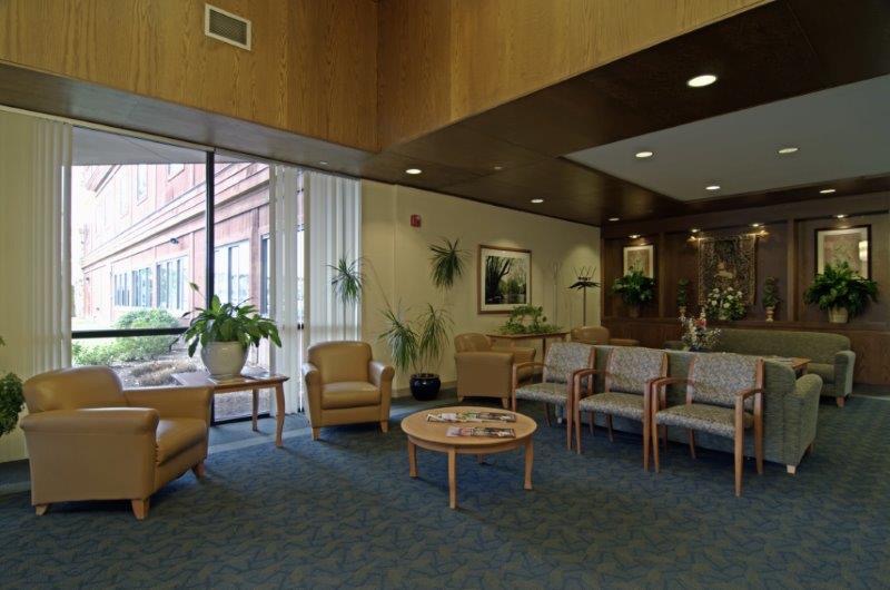 Kennerly St Louis Lobby1 - St. Louis South