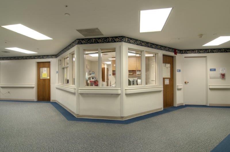 Kennerly St Louis Nurse station1 - St. Louis South