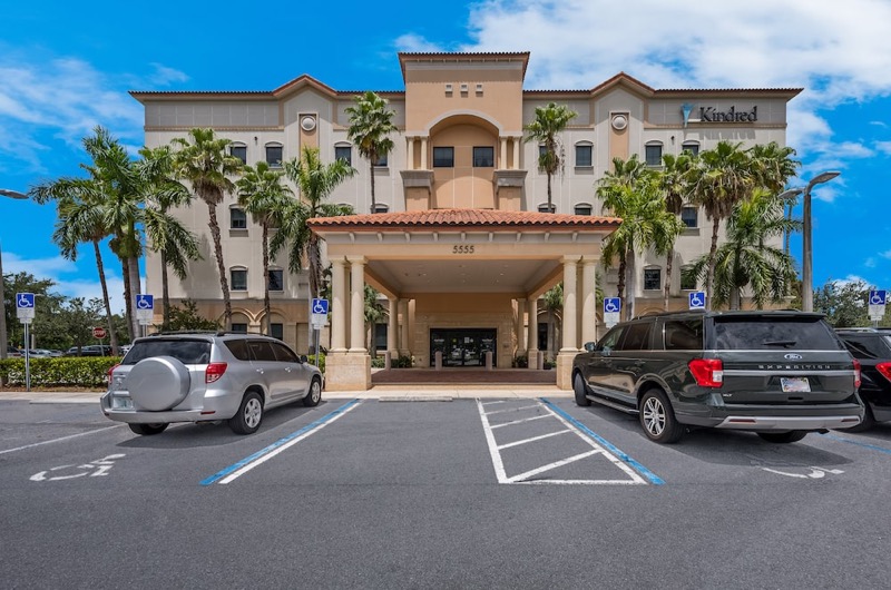 the Palm Beaches - Exterior - ARU
