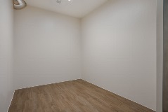 Empty_Room
