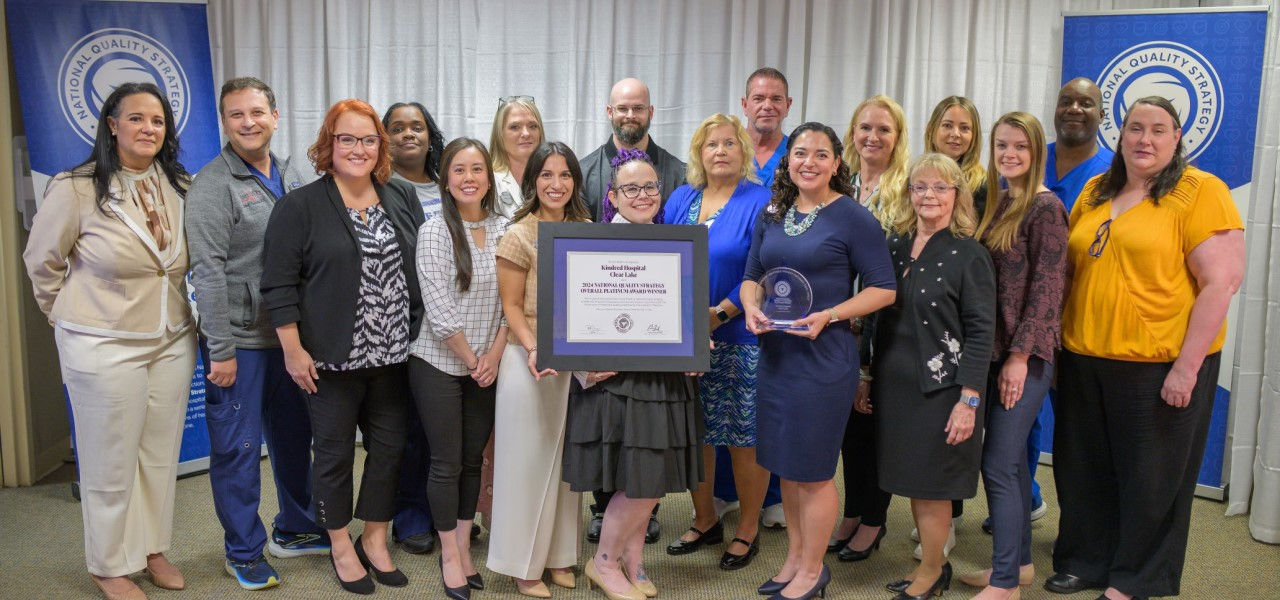 Kindred Hospitals Clear Lake staff receive award